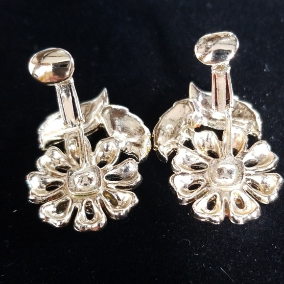 Vintage Mid Century AB Crystal Rhinestone Clip Earrings - Picture 7 of 11